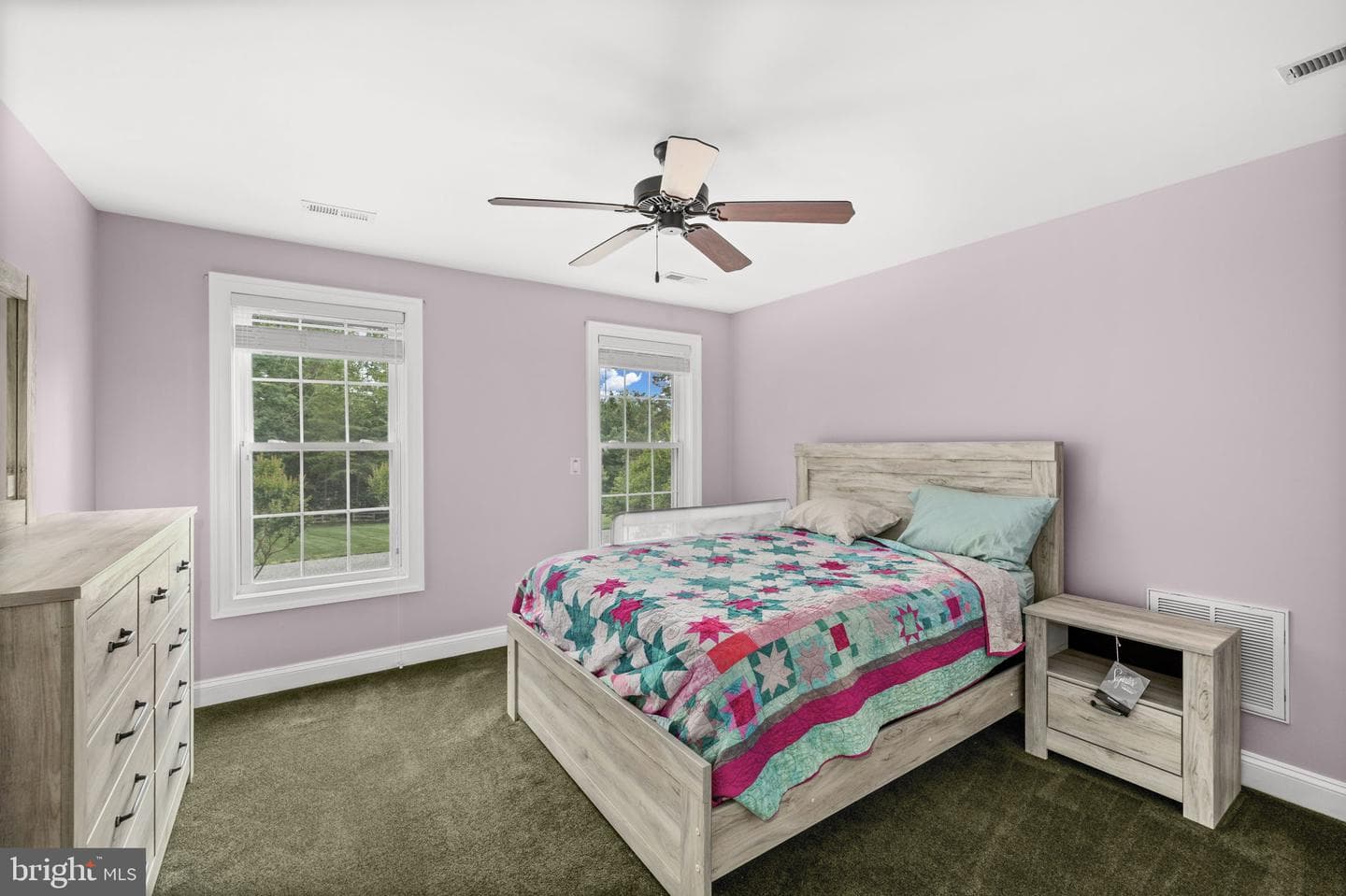 126 Village Dr photo 57