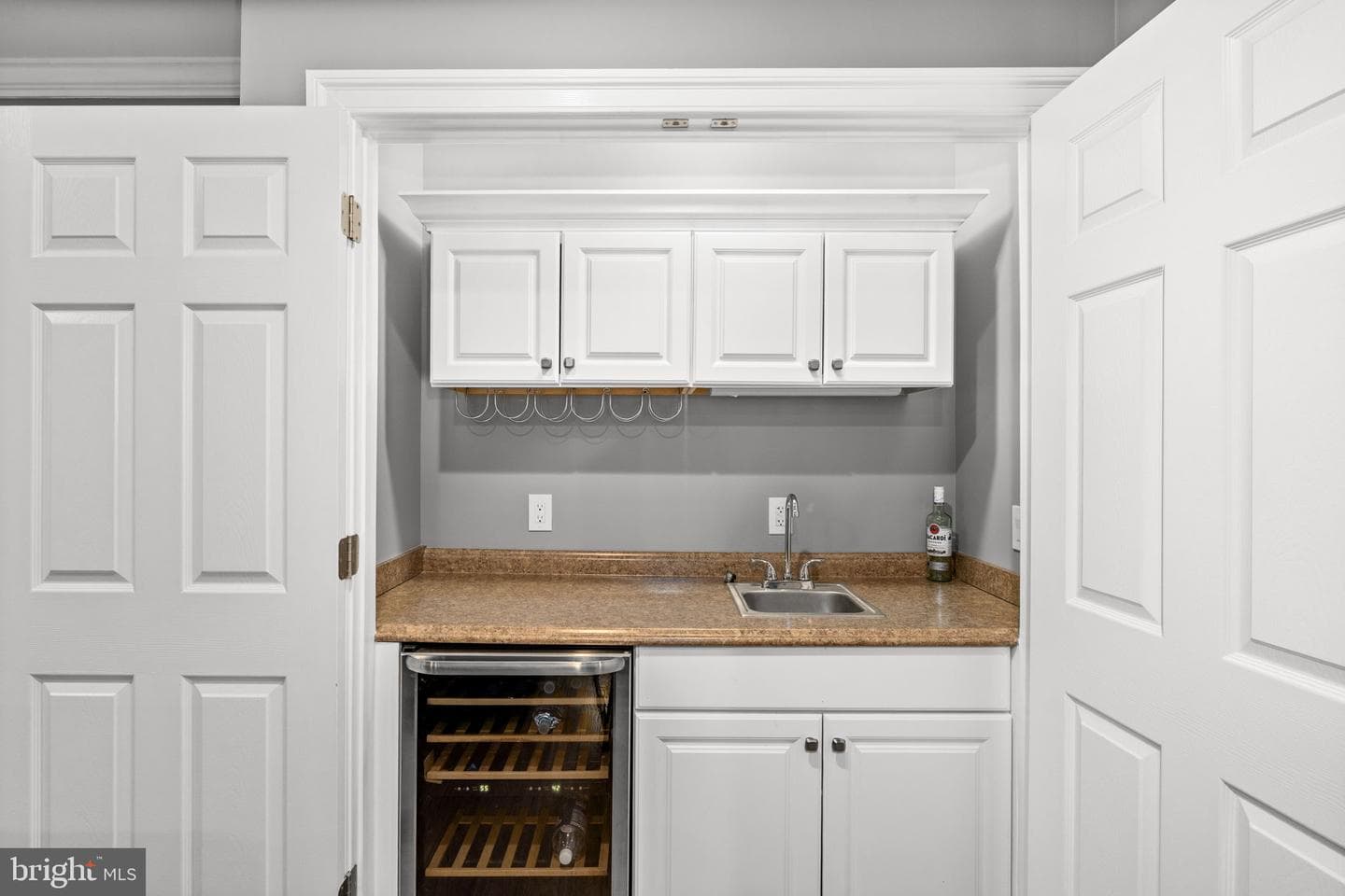 126 Village Dr photo 61