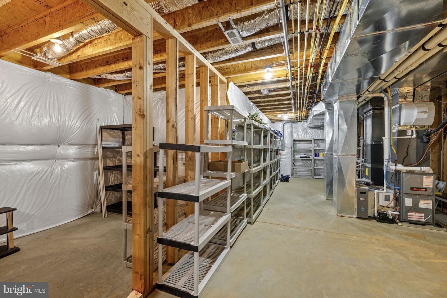 126 Village Dr photo 69