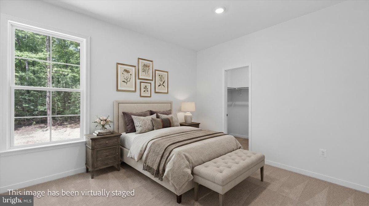 615 Traveller St photo 65