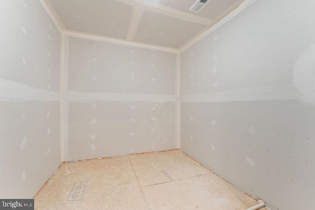 224 Edgewood Drive photo 42