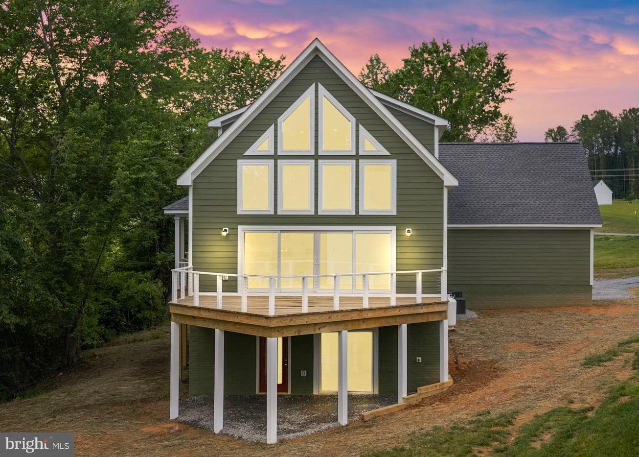 154 Waterview Drive, Mineral