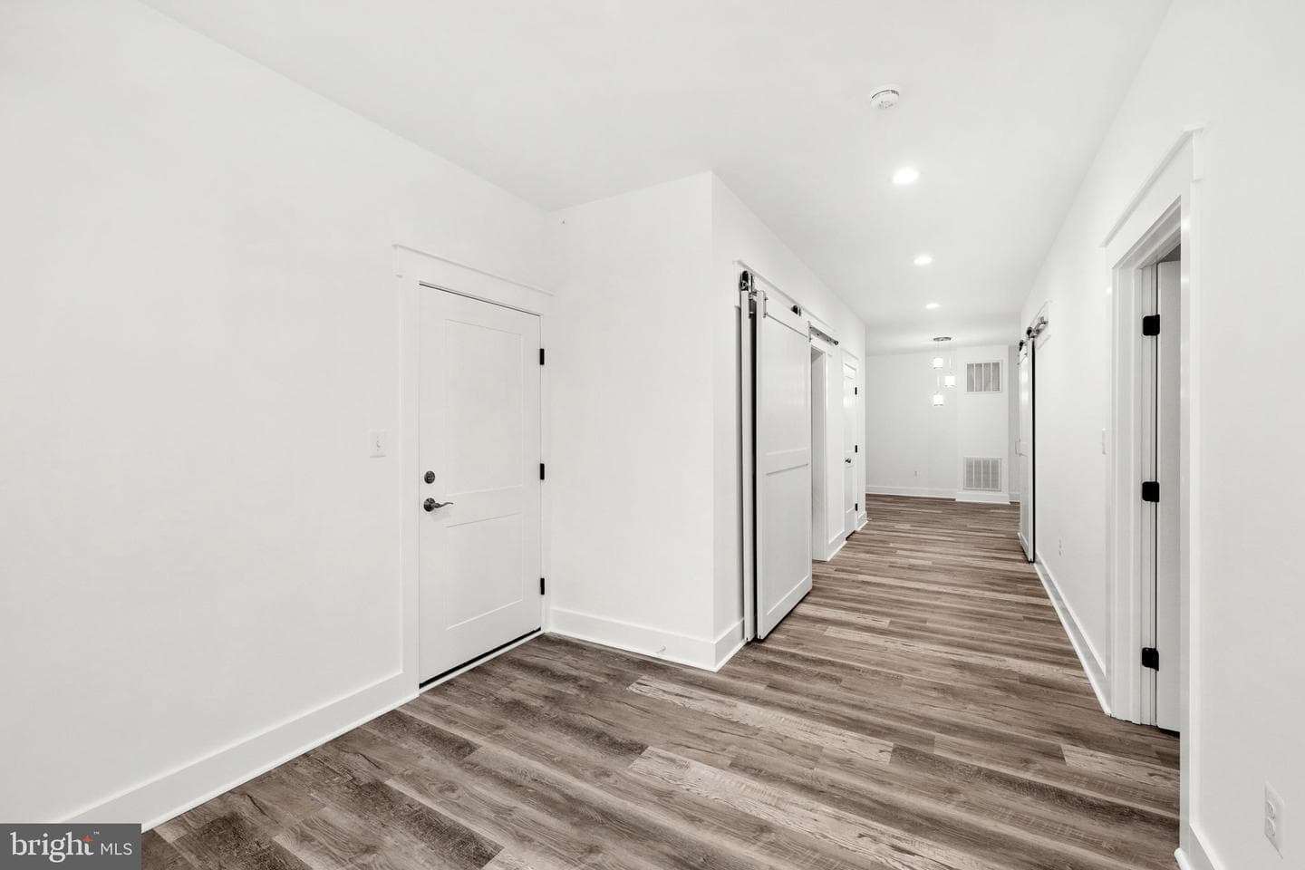154 Waterview Drive photo 26