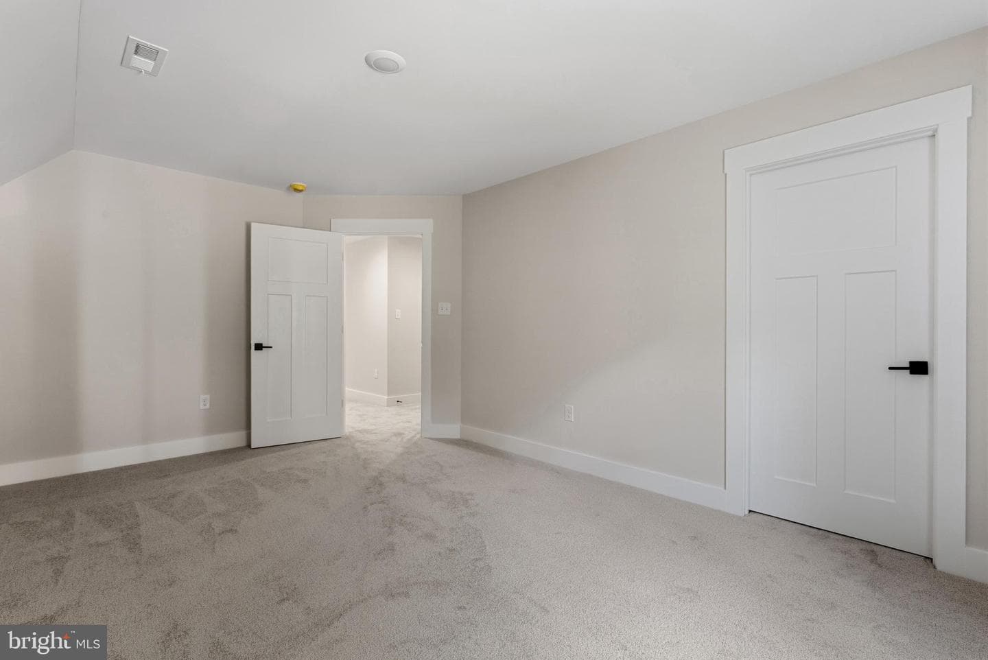 155 Noahs Landing Drive photo 54
