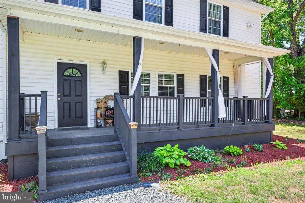 2348 Lindsay Road photo 3