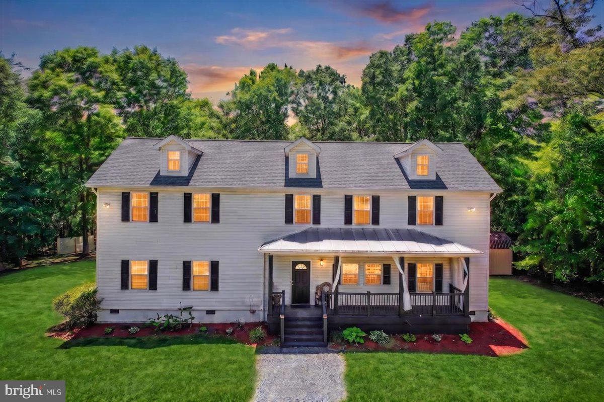 2348 Lindsay Road photo 4