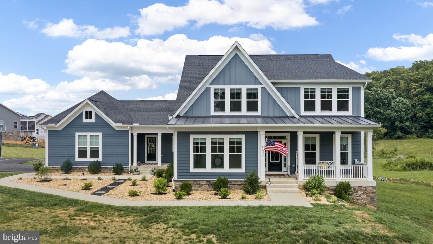36 Rock Island Ridge, Mineral