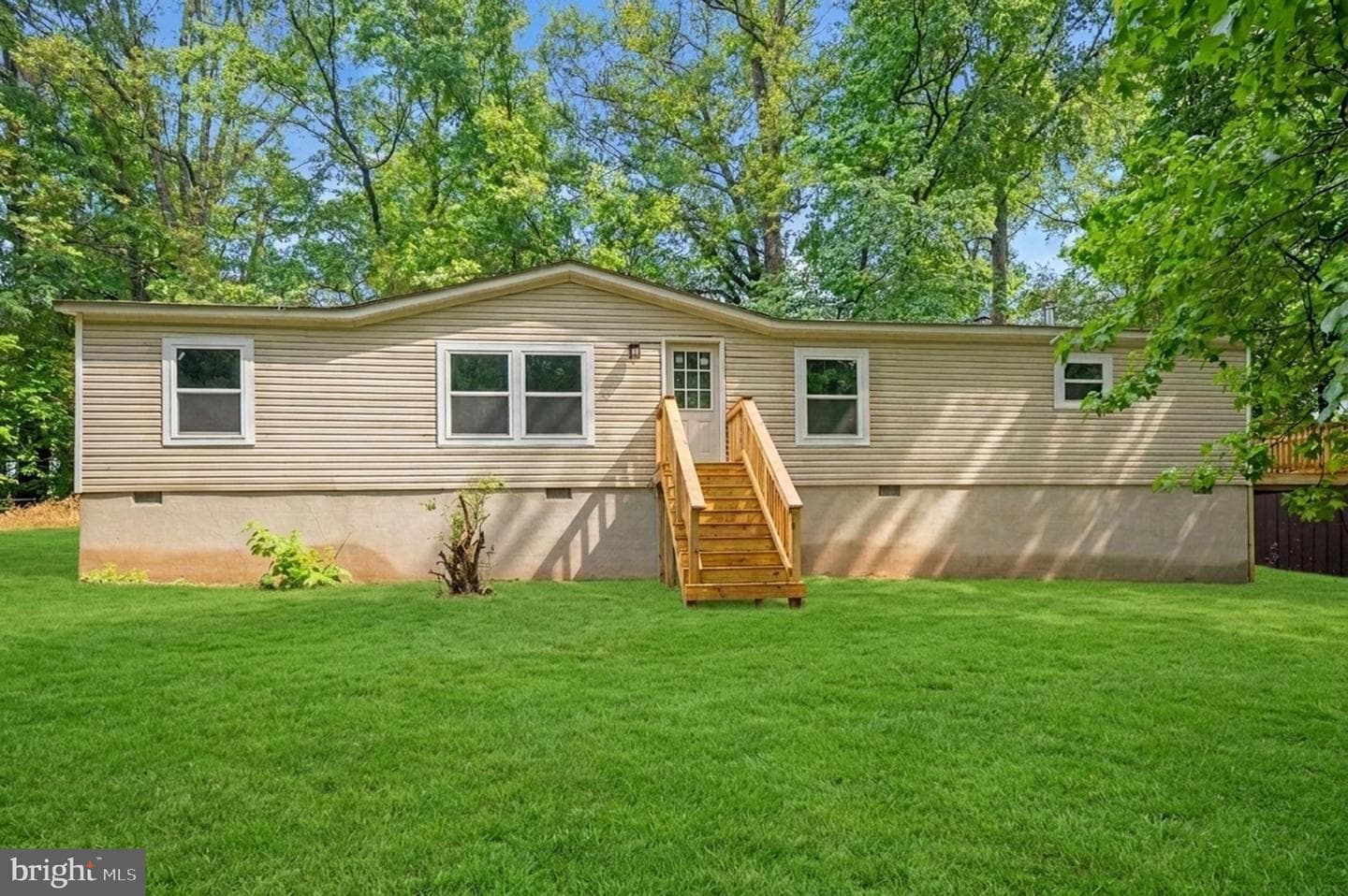 1438 Eastham Road