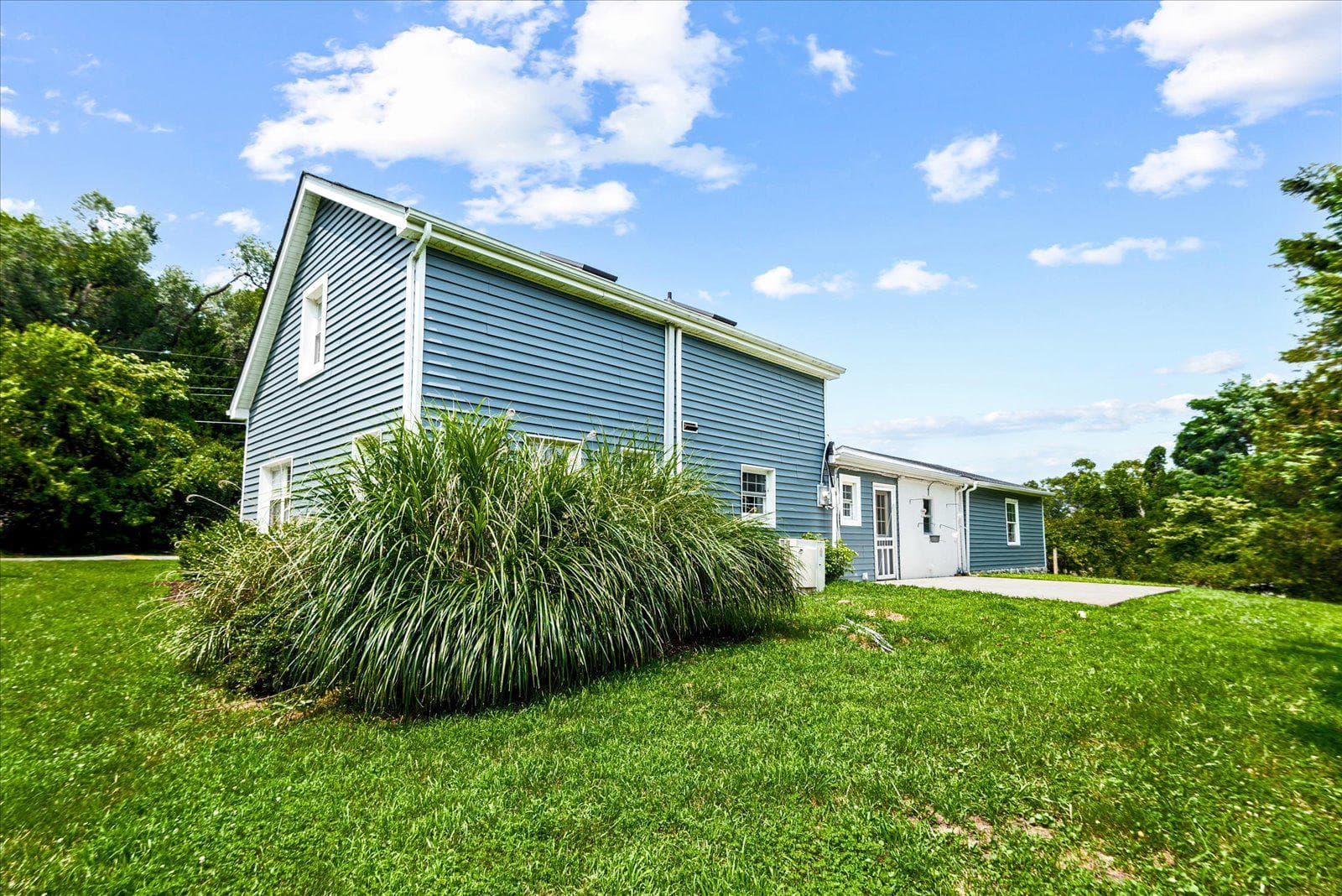 270 Ellis Drive photo 36