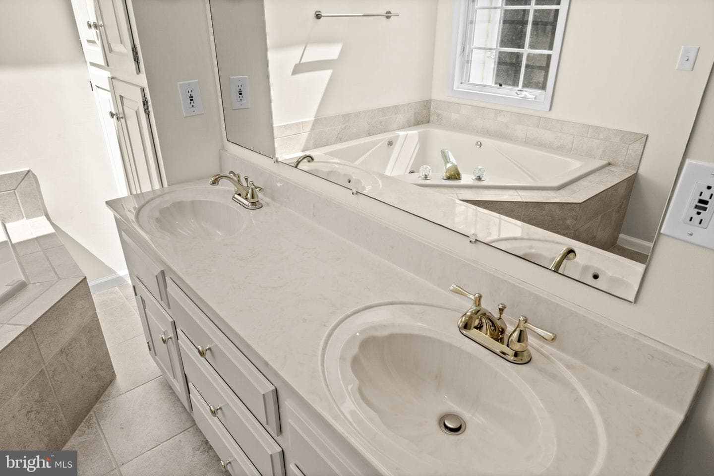 524 Blueberry Lane photo 37