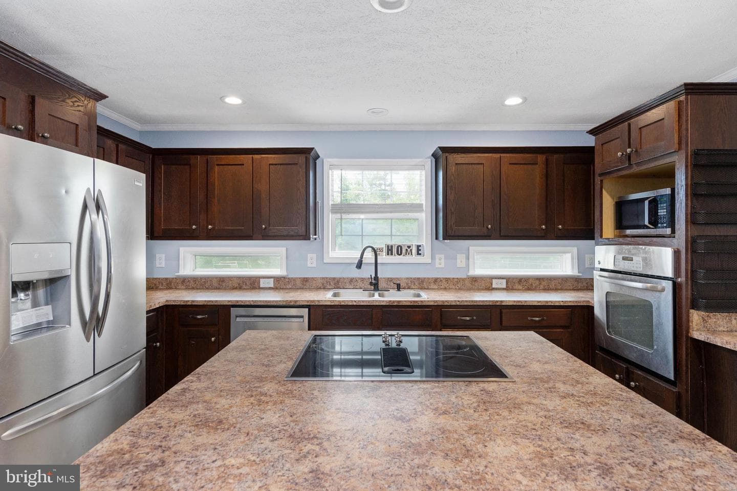 212 Briar Circle photo 21