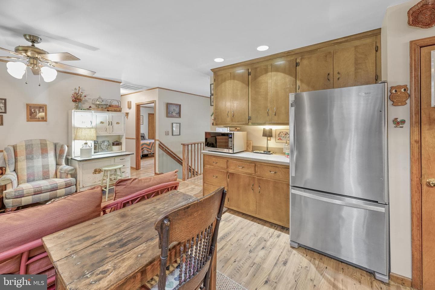 110 Patrick Henry Dr photo 26