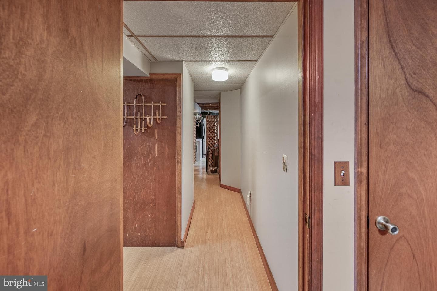 110 Patrick Henry Dr photo 47