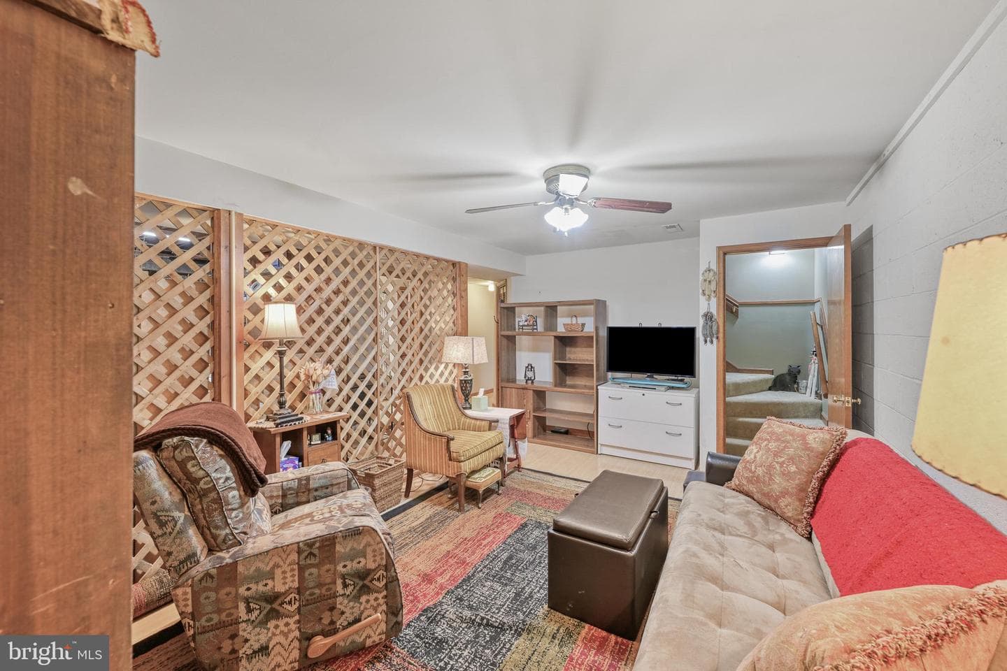 110 Patrick Henry Dr photo 48