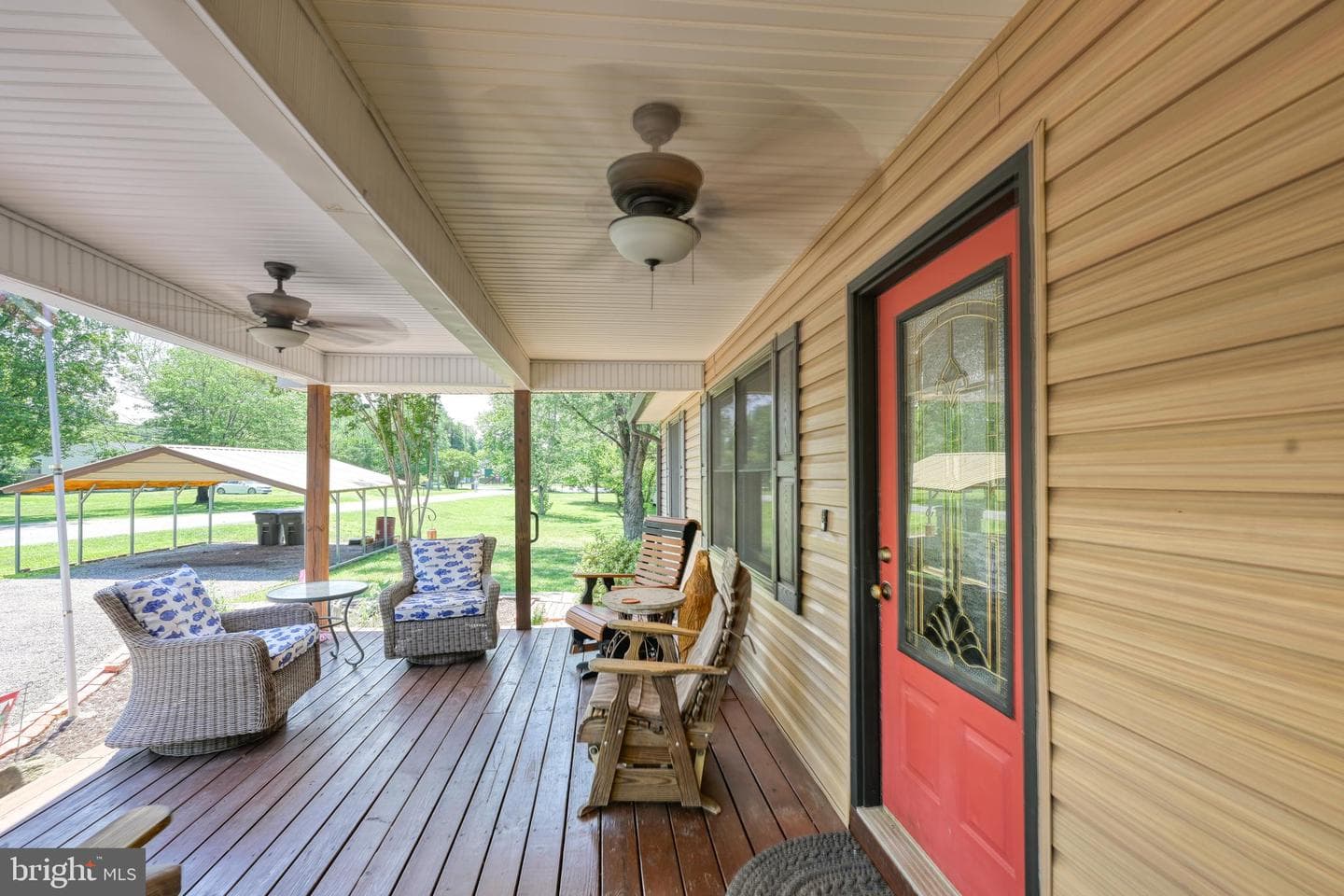 110 Patrick Henry Dr photo 6