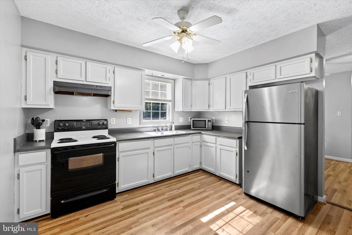 252 Evergreen Rd photo 15