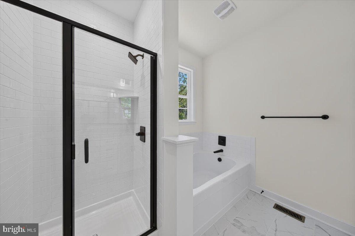 126 Hickory Lane photo 37
