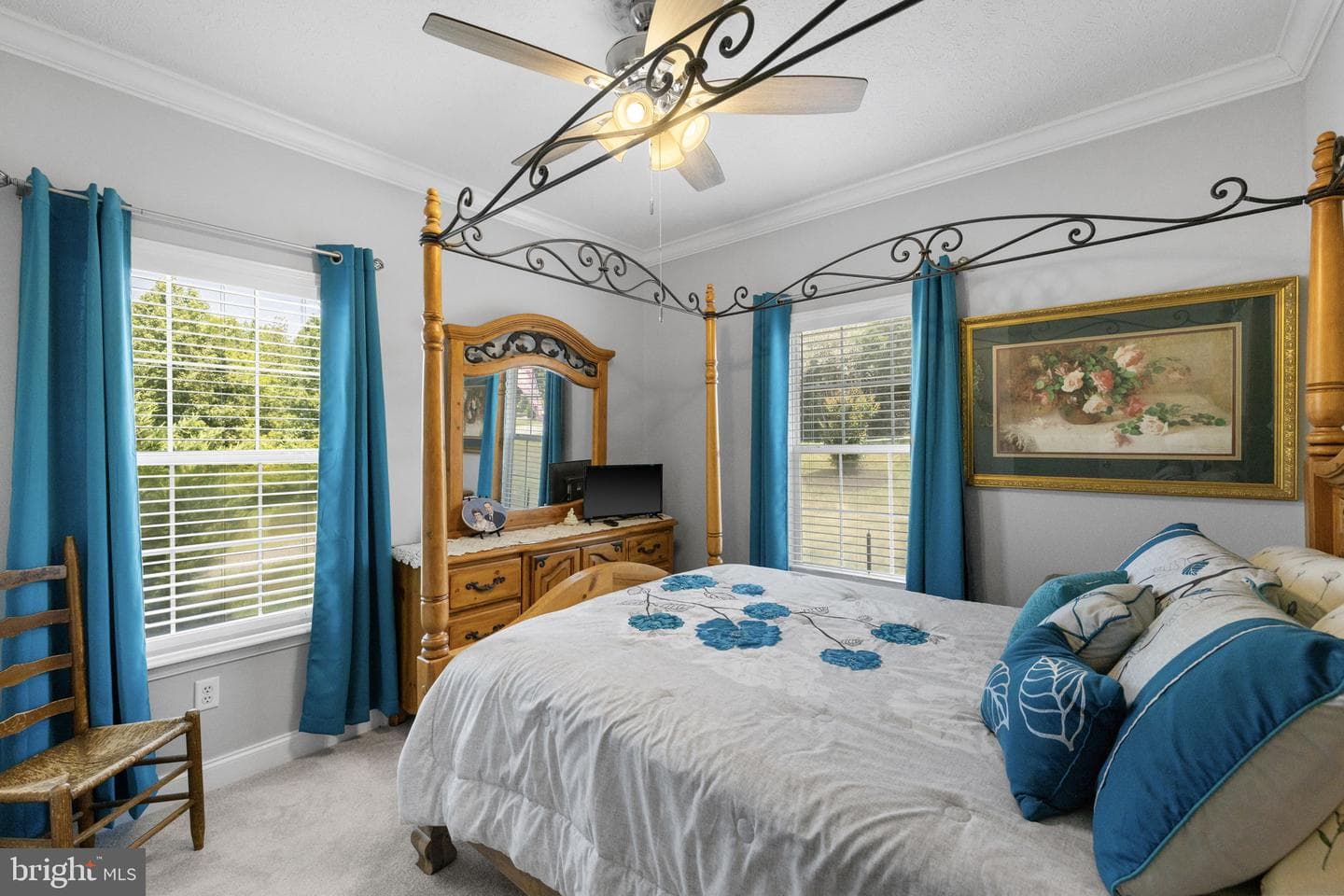 249 Derby Lane photo 39