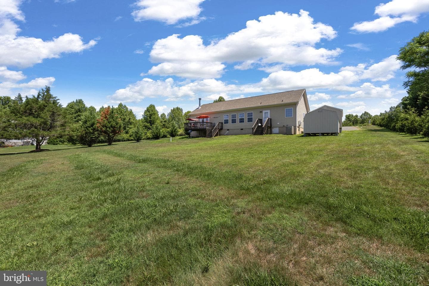 249 Derby Lane photo 47