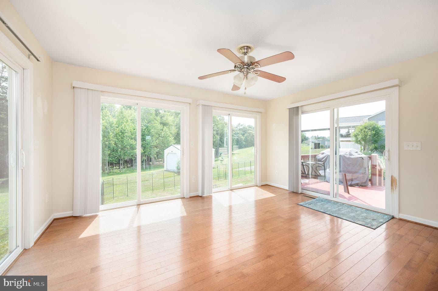 160 Lancaster Court photo 35