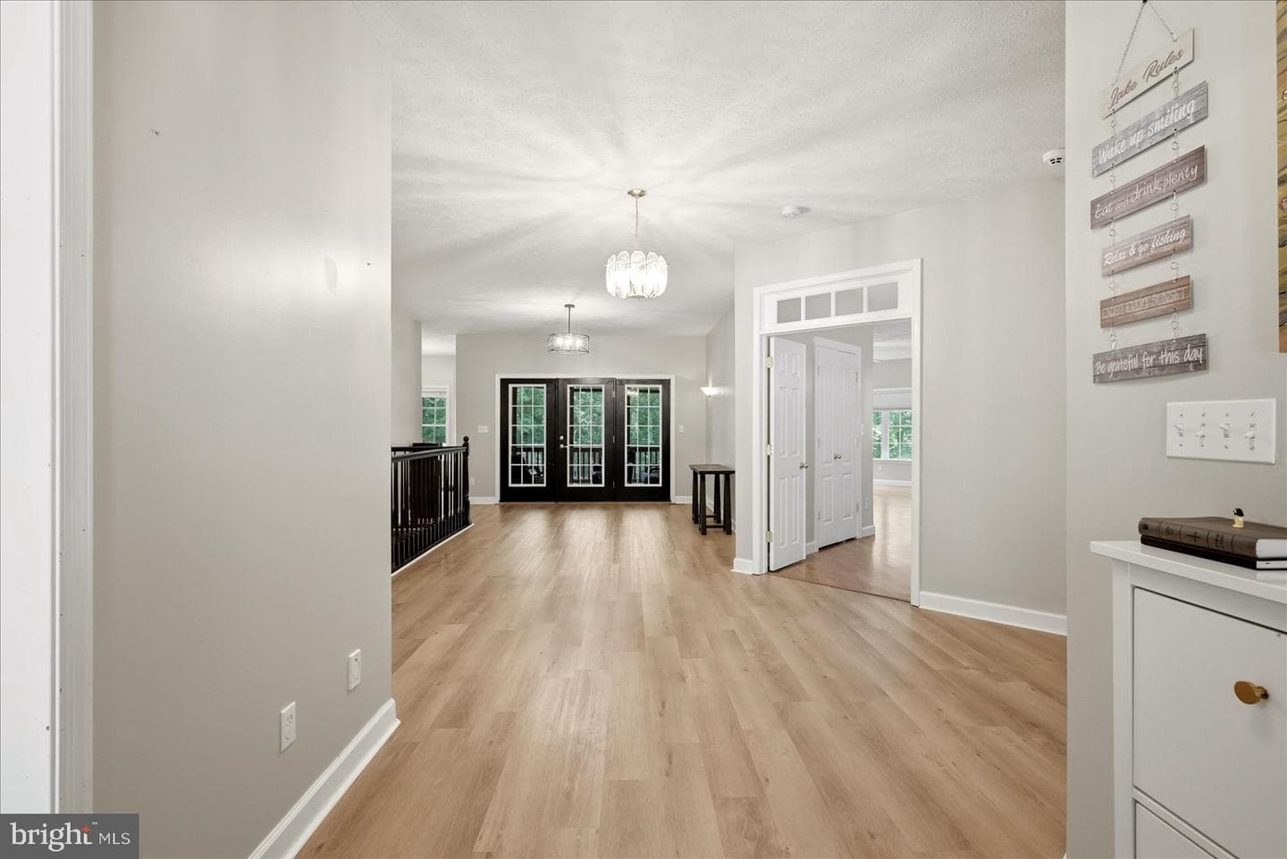 520 Oak Grove Drive photo 8