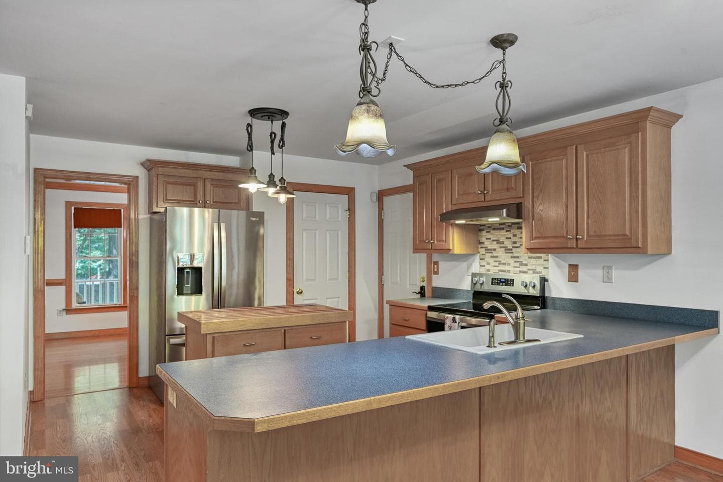 47 Elnor Road photo 13