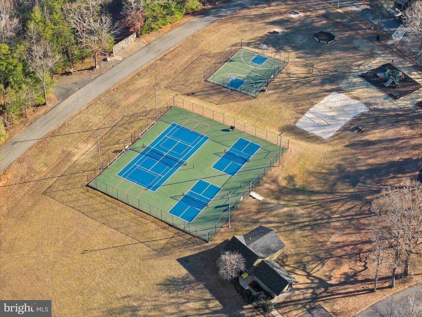 367 Pinehurst Drive photo 63