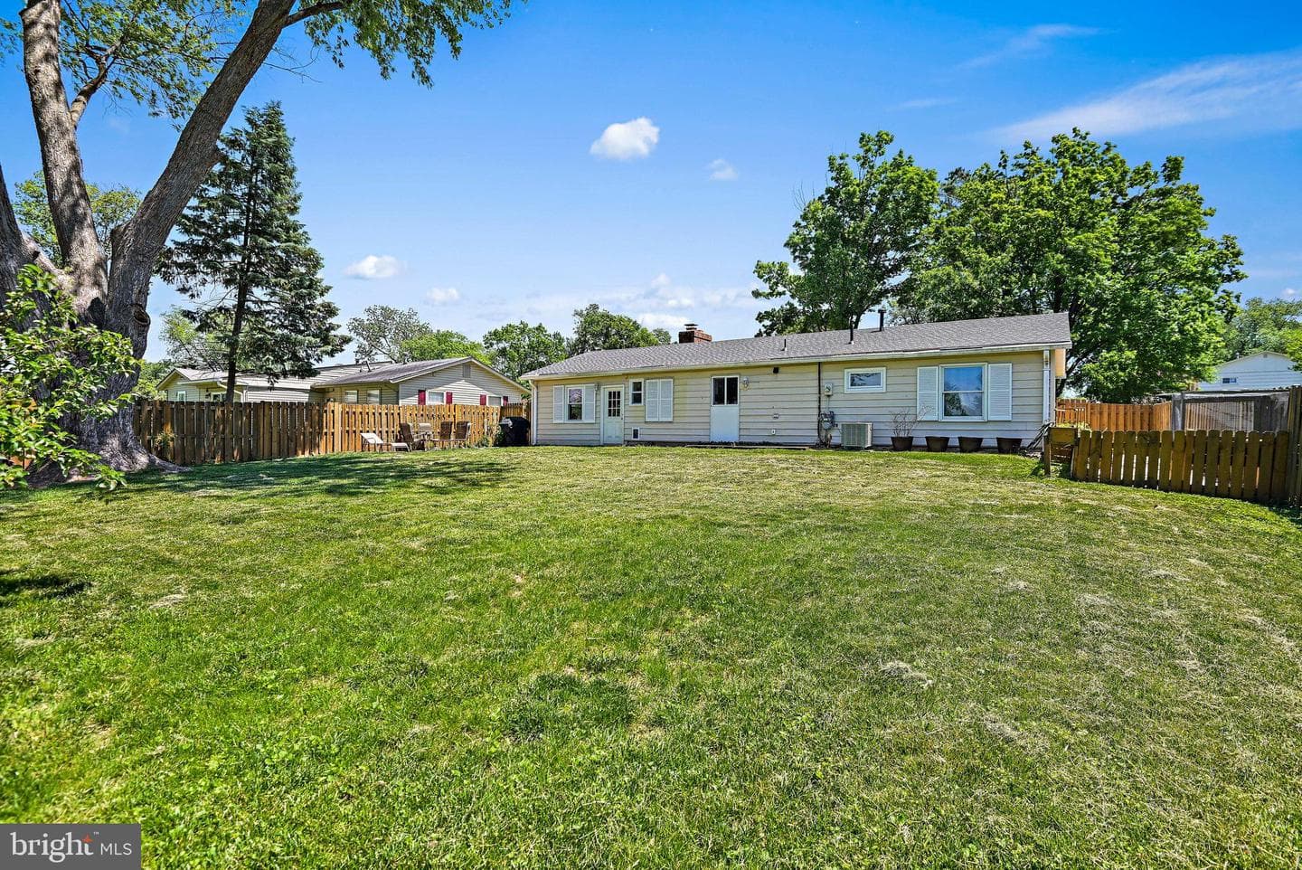 103 N Cypress Road photo 28