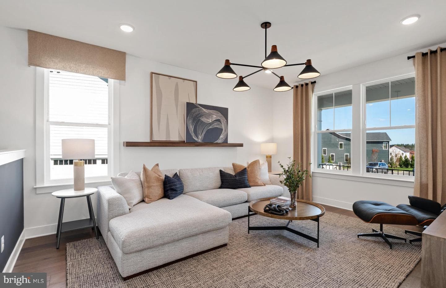 42639 Daybreak Meadow Drive photo 8