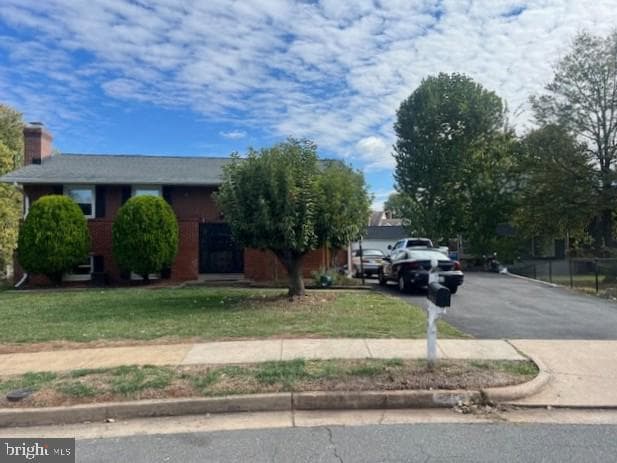 304 E Gordon Street E photo 2