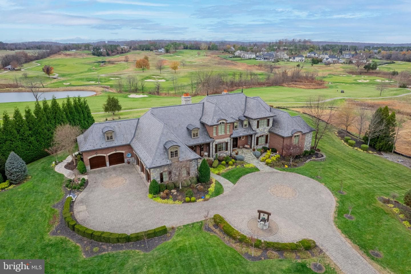 22665 Creighton Farms Drive, Leesburg