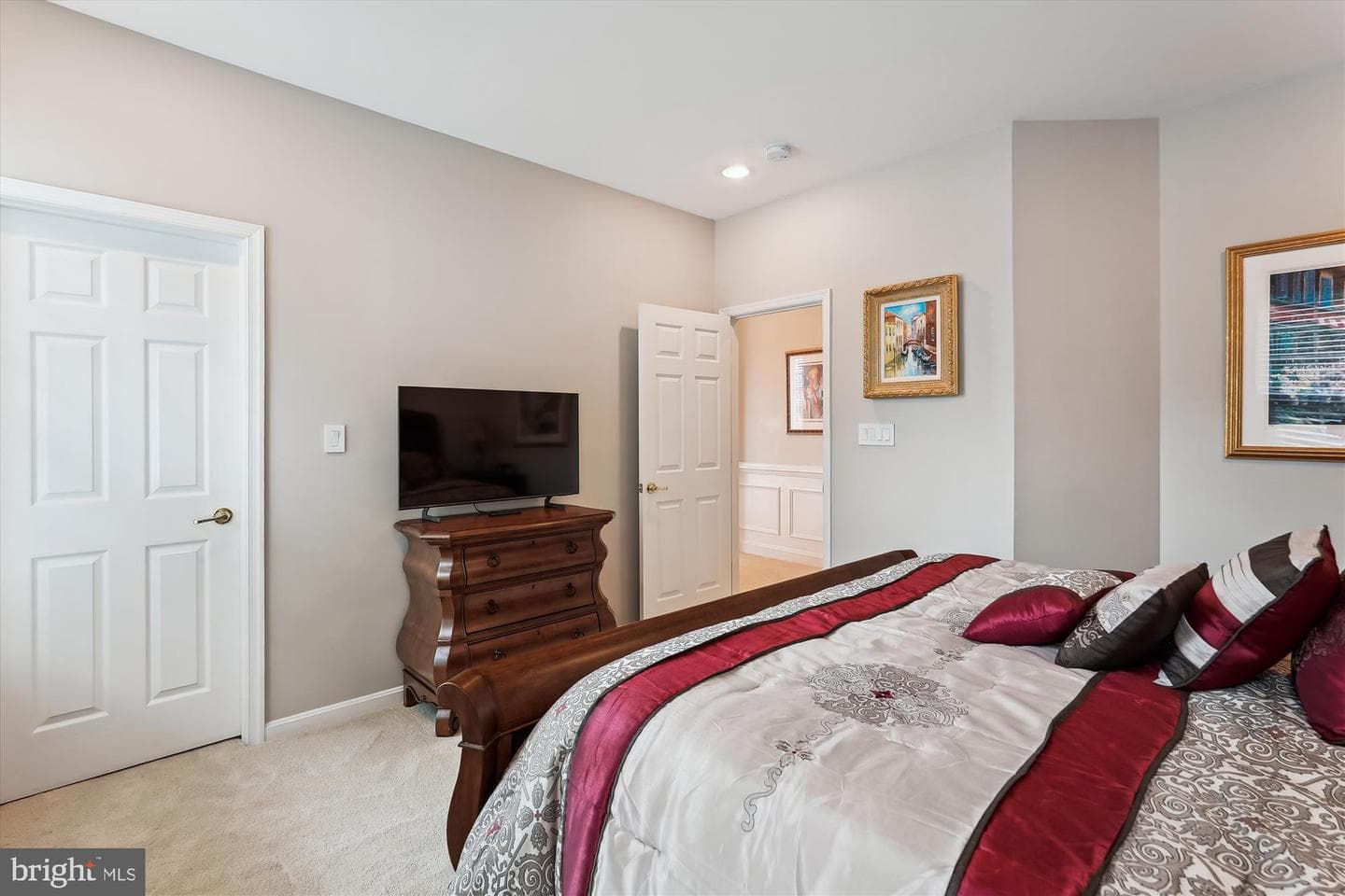 47666 Paulsen Square photo 56