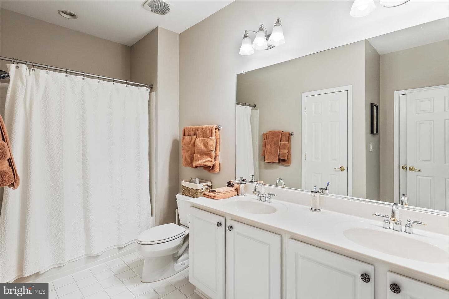 47666 Paulsen Square photo 62