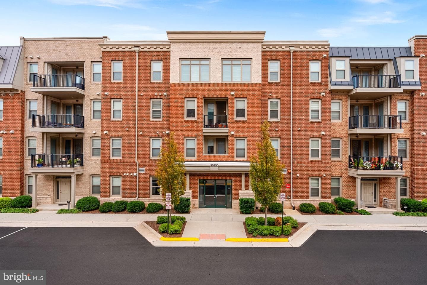 23630 Havelock Walk Terrace #405 photo 2