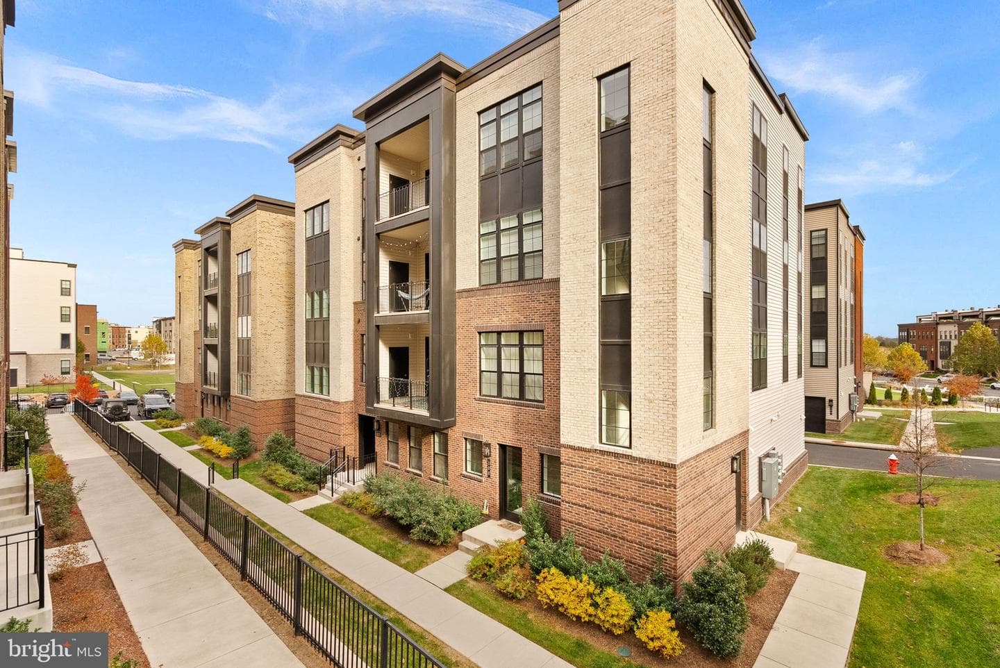 22171 Springside Terrace #400