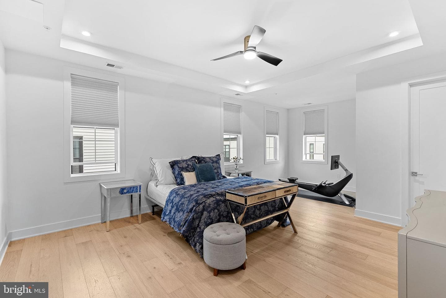 22171 Springside Terrace #400 photo 12