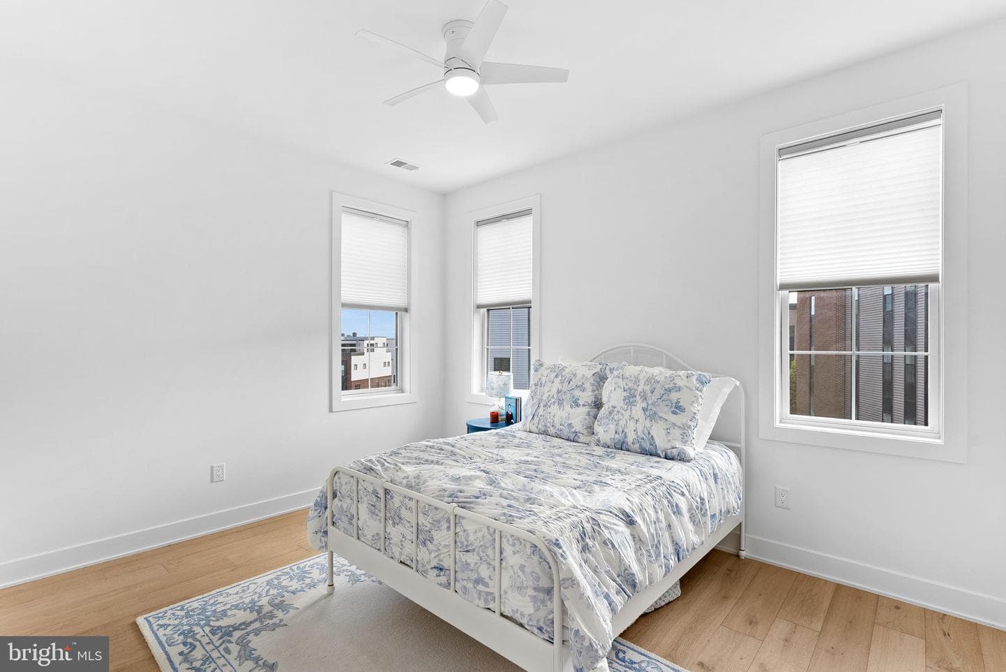 22171 Springside Terrace #400 photo 17
