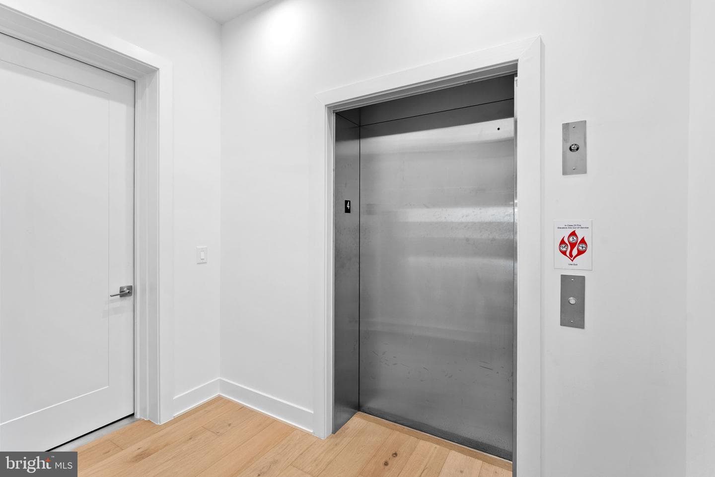 22171 Springside Terrace #400 photo 22