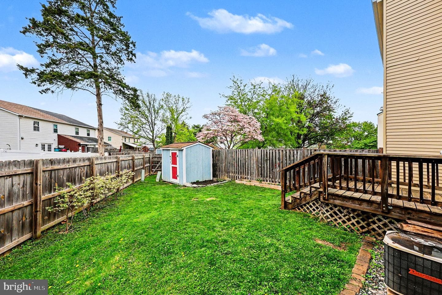 122 Carnaby Way NE photo 14
