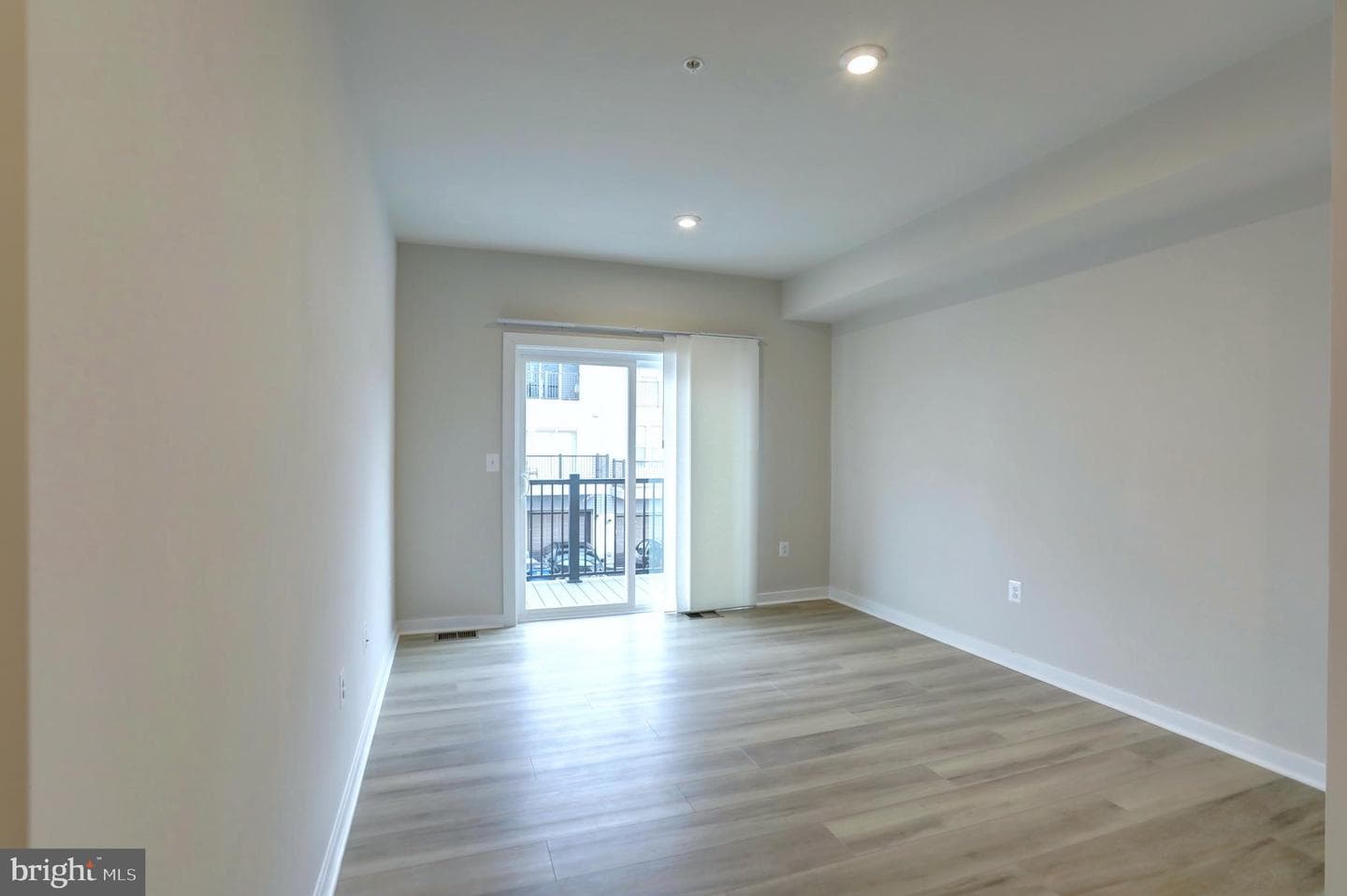 44531 Wolfhound Square photo 10