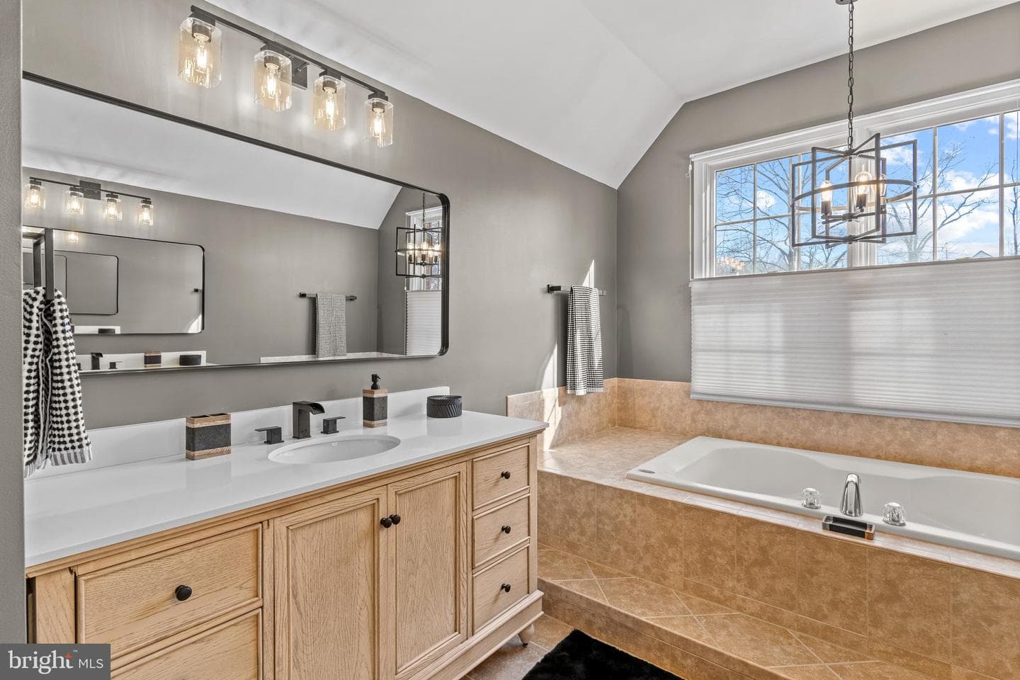 42714 Freedom Street photo 22