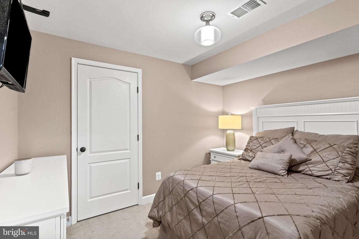 42714 Freedom Street photo 40
