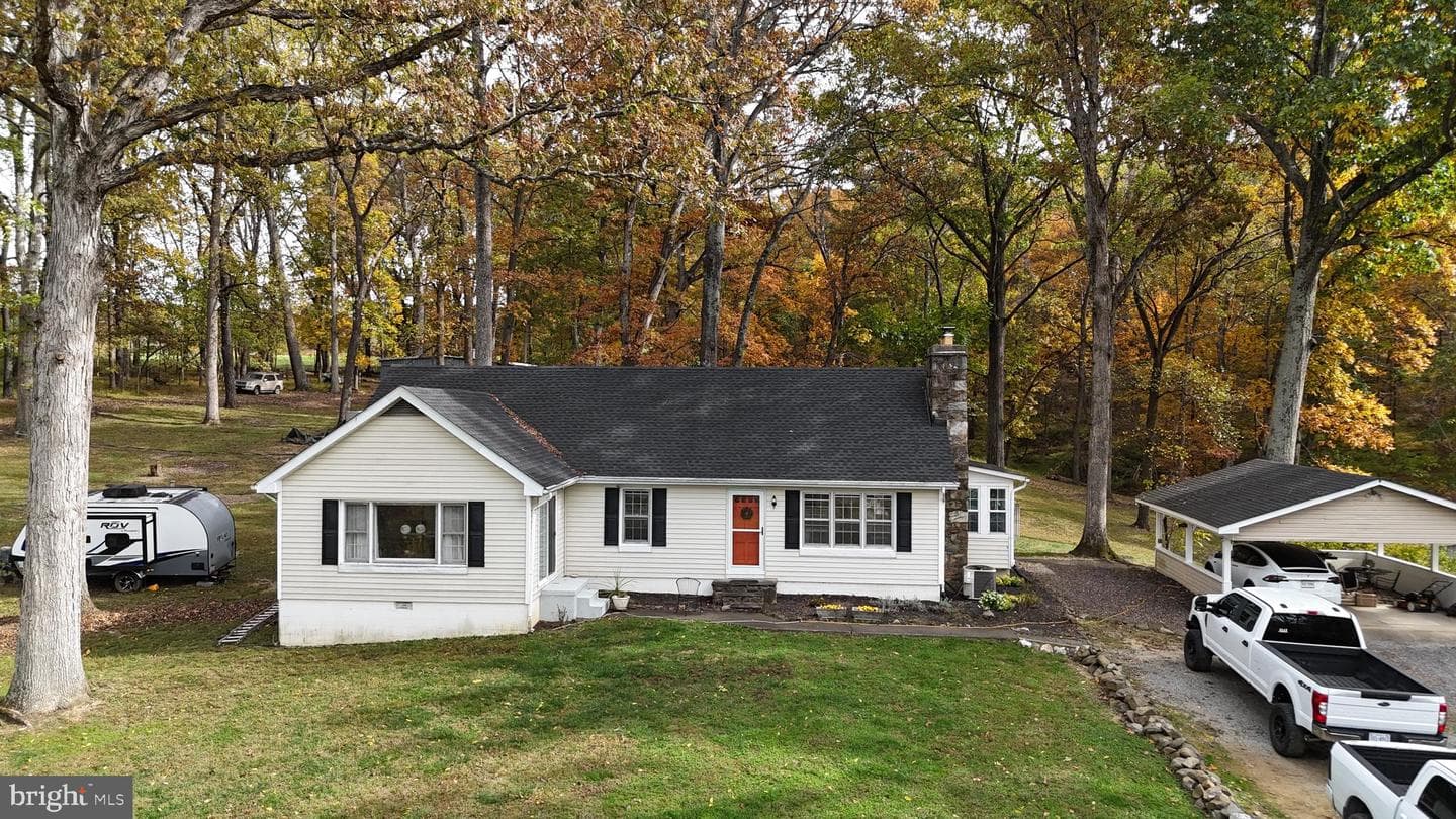 18758 Telegraph Springs Road, Purcellville