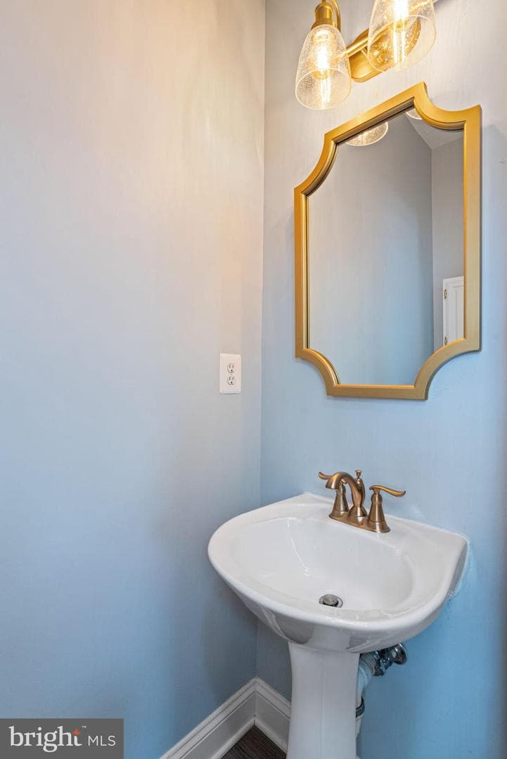 105 Bugle Court NE photo 20