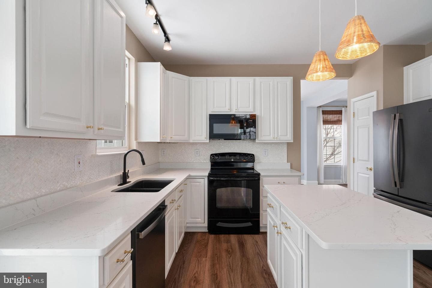 105 Bugle Court NE photo 8