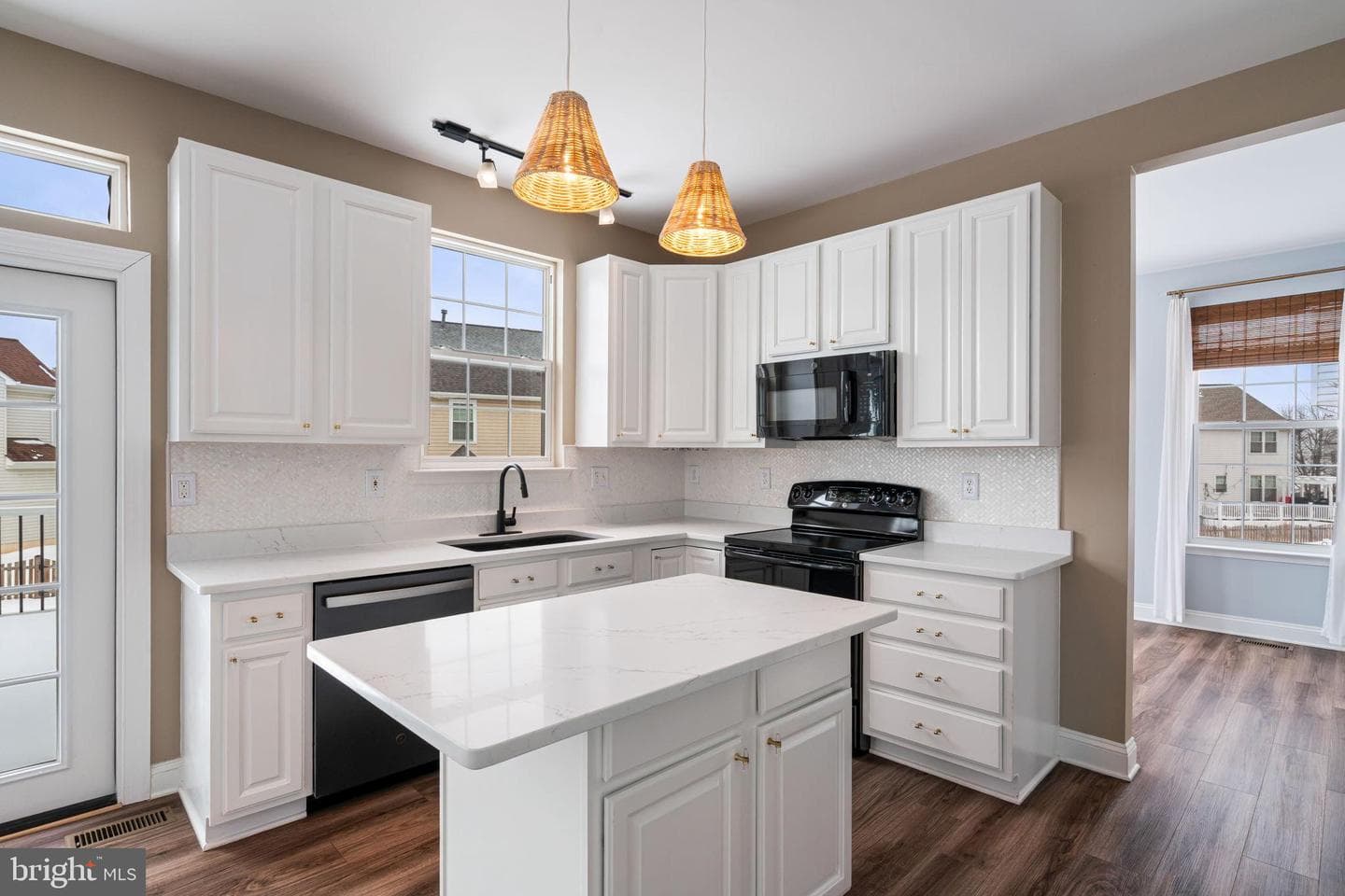 105 Bugle Court NE photo 9