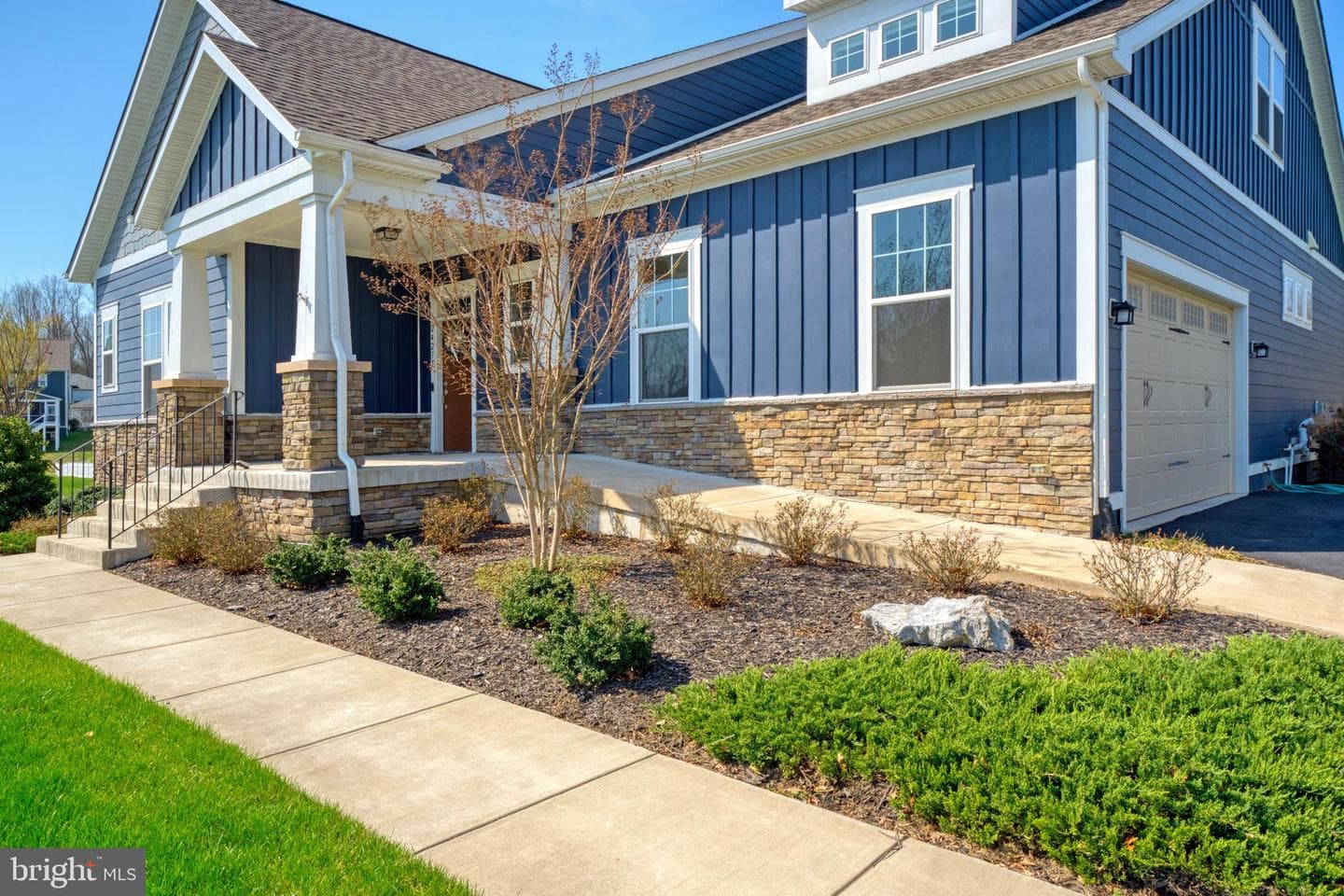 24277 Grayleaf Willow Place photo 4