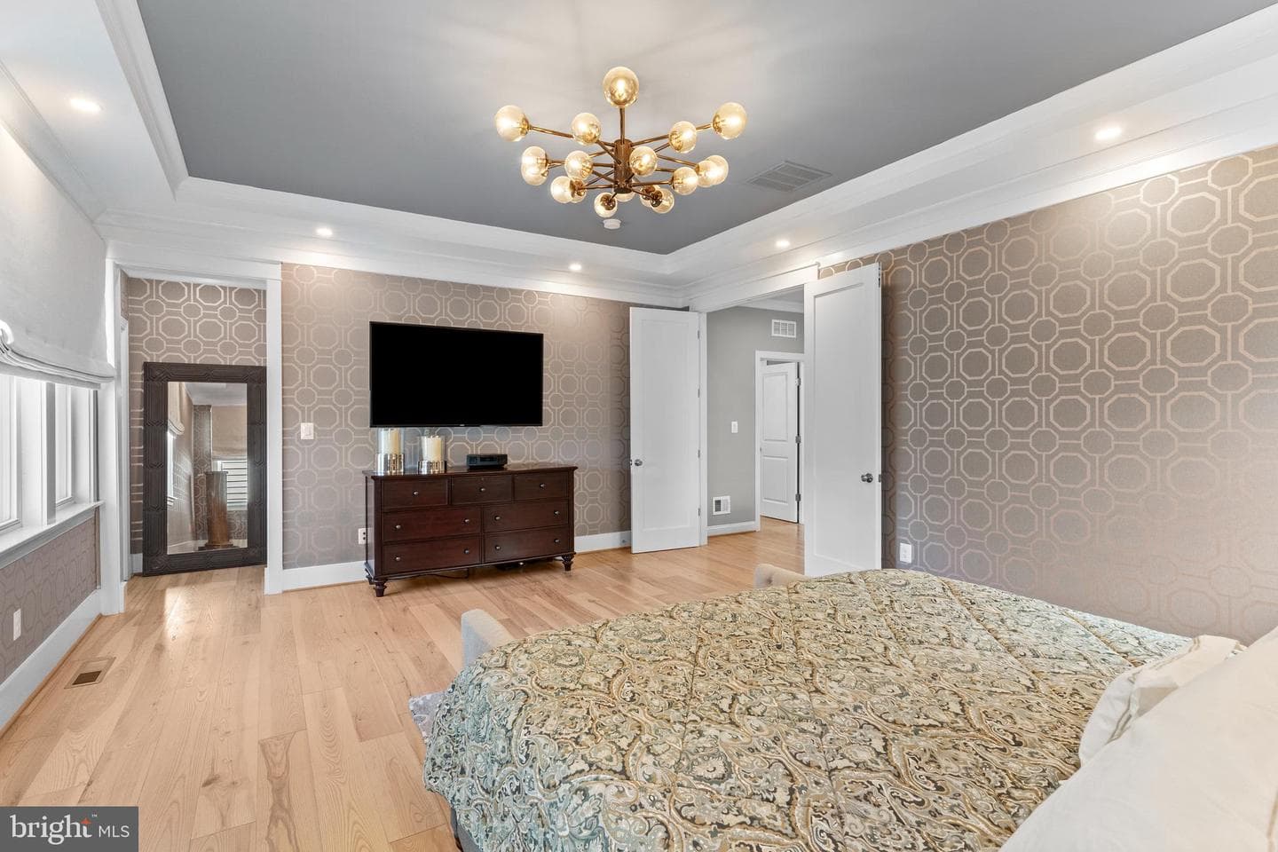 22920 Bubbling Brook Drive photo 32