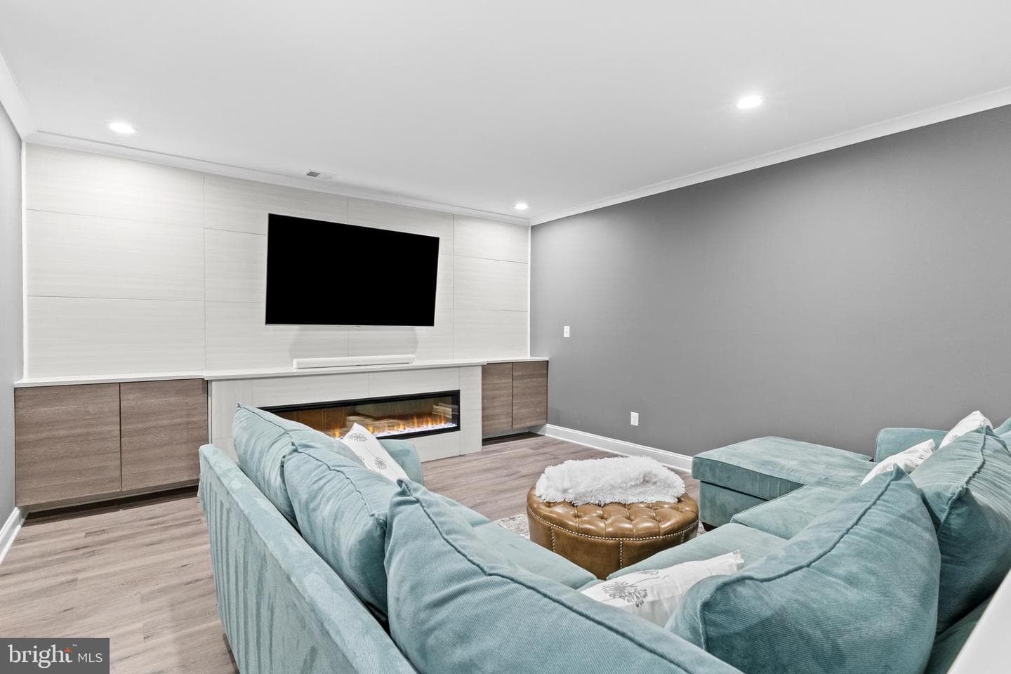 22920 Bubbling Brook Drive photo 50
