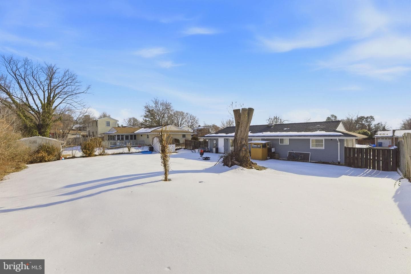 1607 N Brunswick Street photo 36